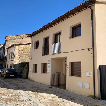 El Hondon Del Lugar Apartment Hoyos Bagian luar foto