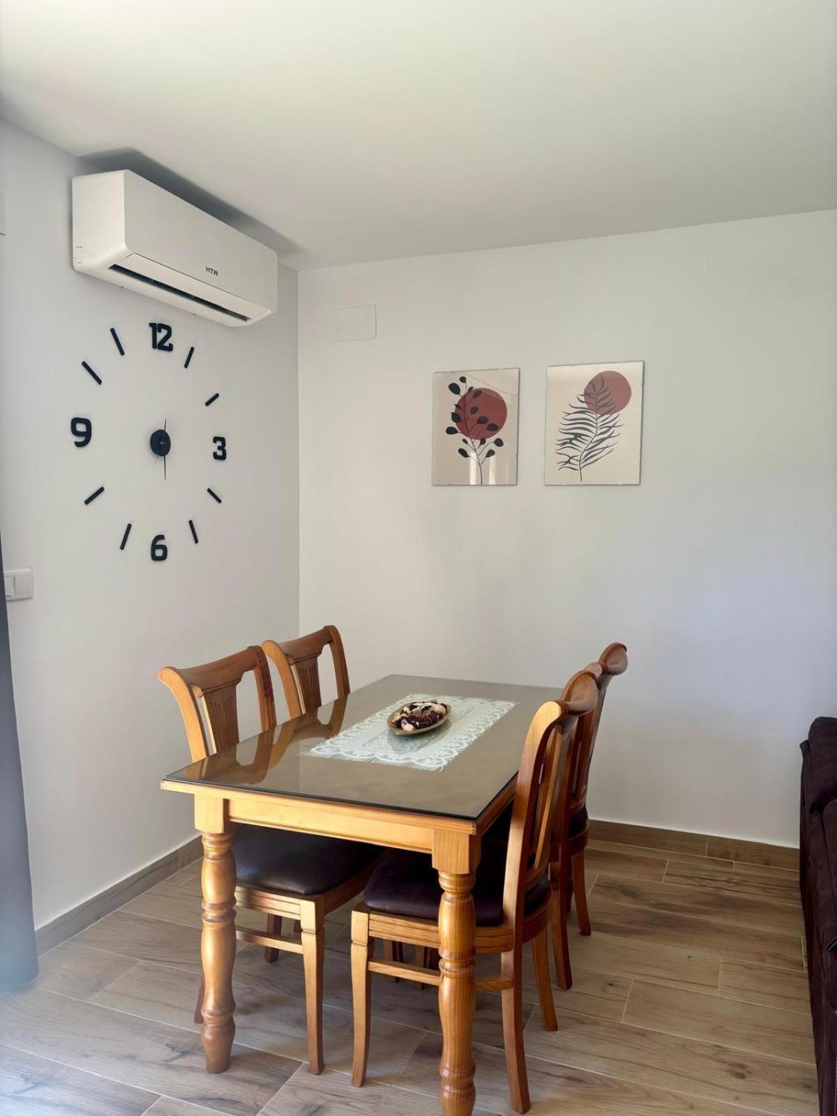 El Hondon Del Lugar Apartment Hoyos Bagian luar foto