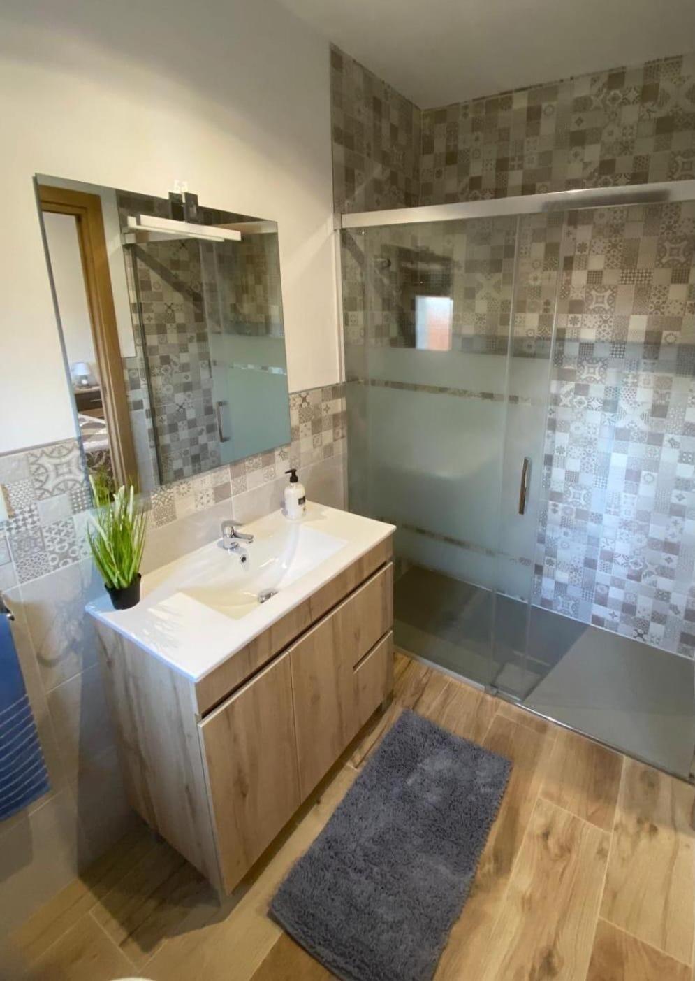 El Hondon Del Lugar Apartment Hoyos Bagian luar foto