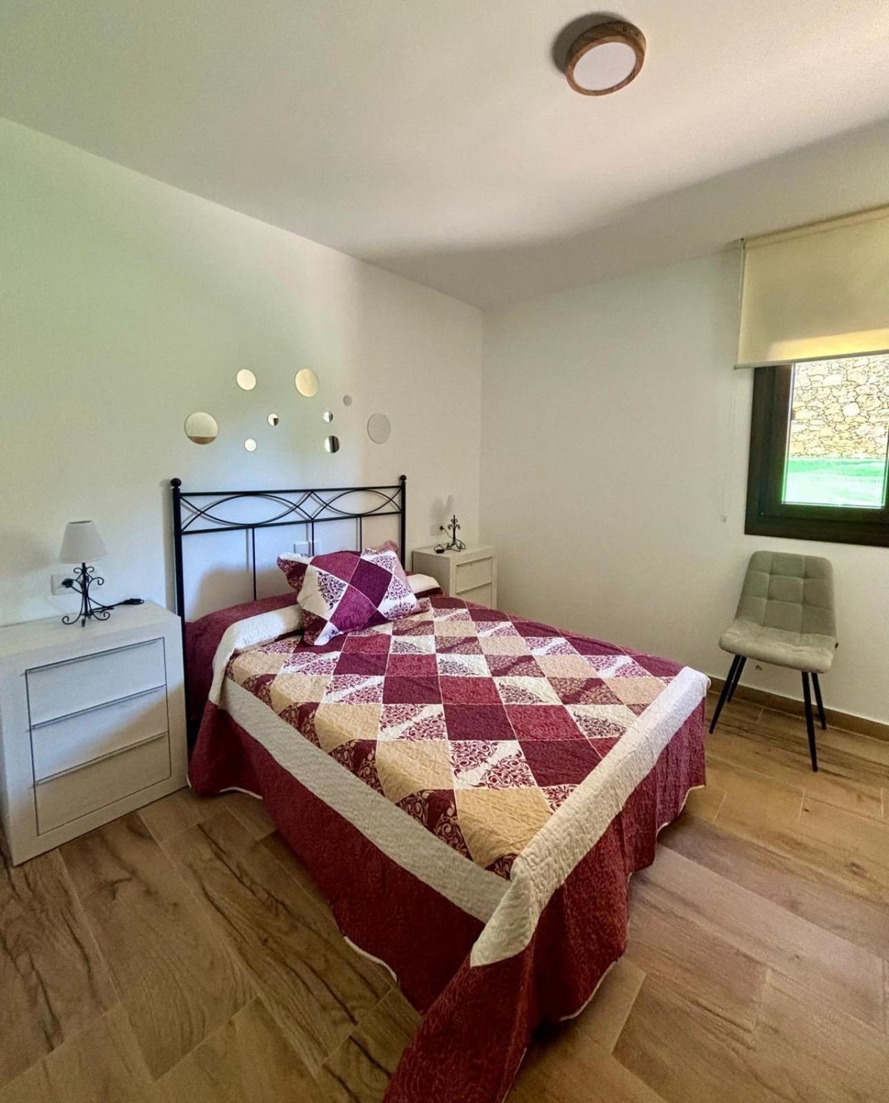 El Hondon Del Lugar Apartment Hoyos Bagian luar foto