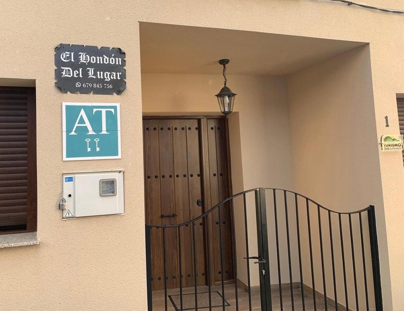 El Hondon Del Lugar Apartment Hoyos Bagian luar foto